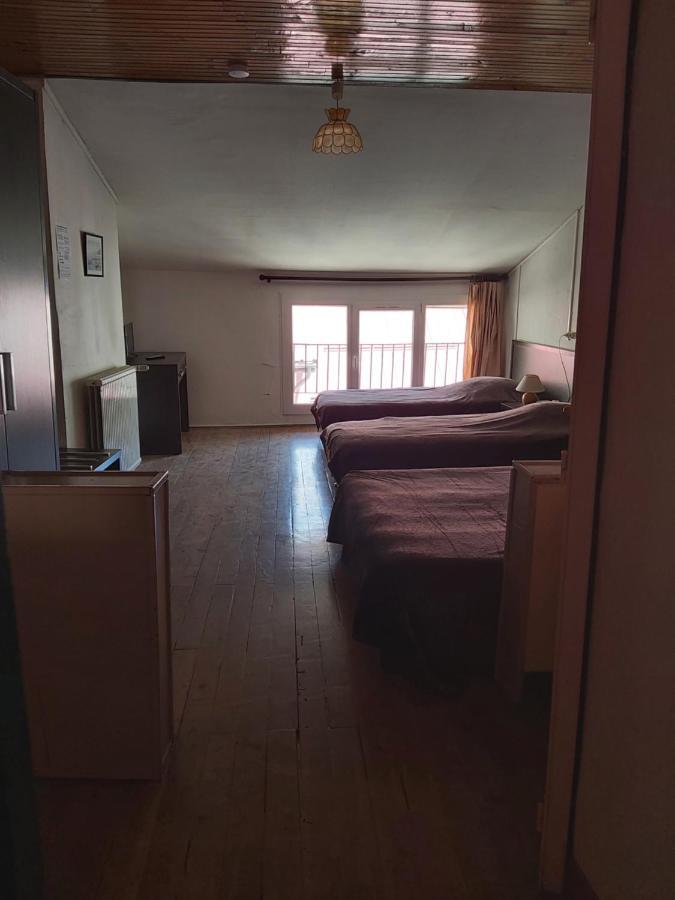 Bed and Breakfast La Chaumiere Seyne Esterno foto